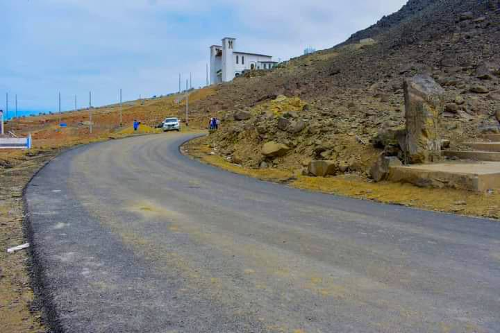 Gore Áncash proyecta culminar en diciembre la obra de asfaltado y mejoras en Cerro de la Juventud