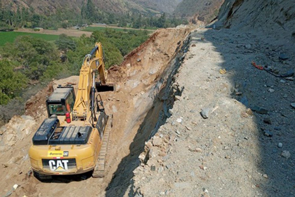 Continúa construcción de carretera que unirá los departamentos de Huánuco y Áncash