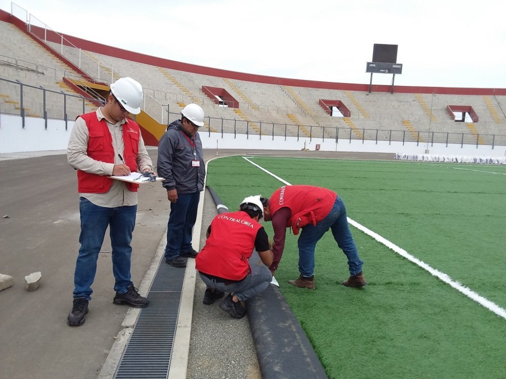 Contraloría advierte riesgos en obra de mejoramiento en estadio Centenario de Chimbote